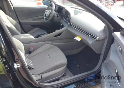2025 Hyundai Elantra Sel Sport z USA, uszkodzony, nr VIN KMHLM4DG4SU051718